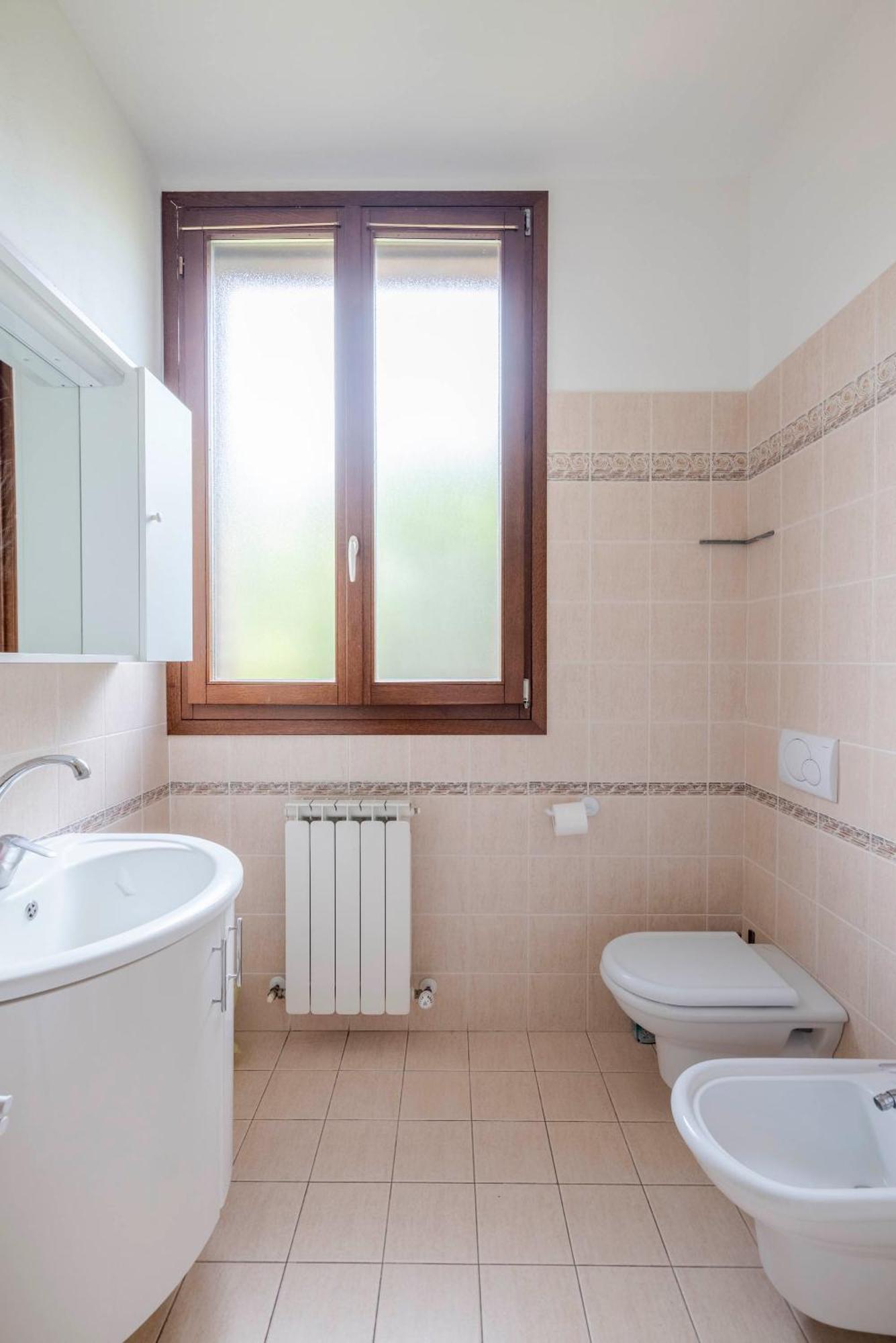 Appartamento Spazioso Le Vitterelle B&B Zocca Ngoại thất bức ảnh